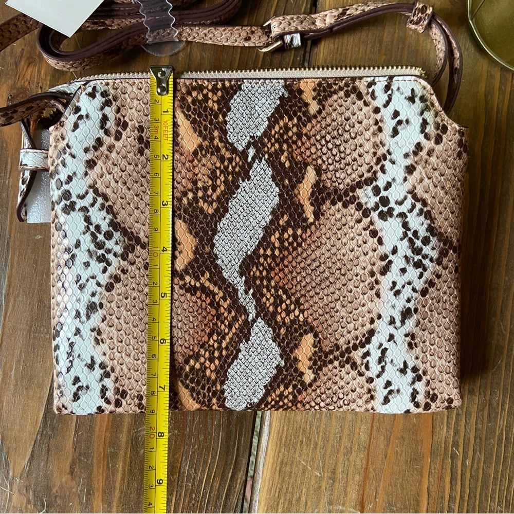 Snakeskin Convertible Crossbody Shoulder Purse 🤎🤍 - Picture 8 of 9